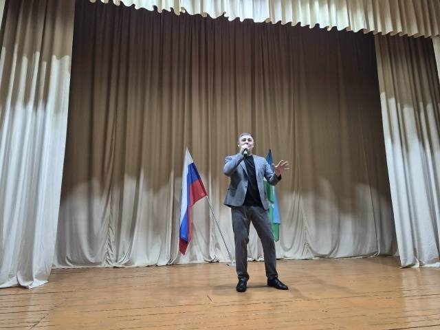     Йәшәү шарттары яҡшыра