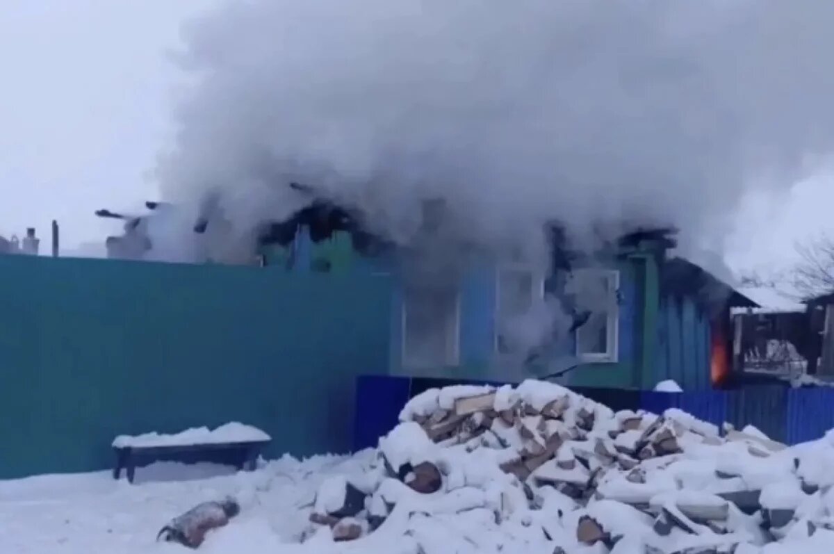    Загоревшийся дом