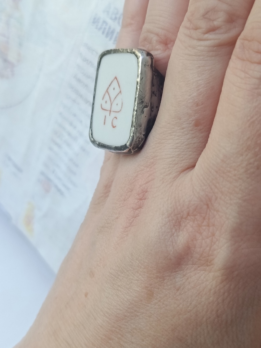 Не знаю, как Вам, а меня до дрожи пробирает памятное советское, из детства