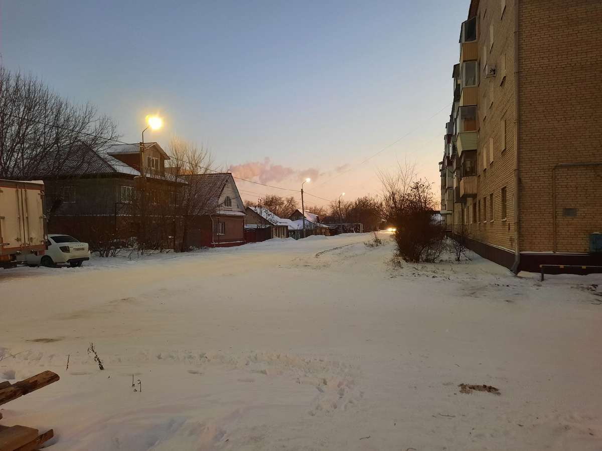 Вот зима наша, кстати