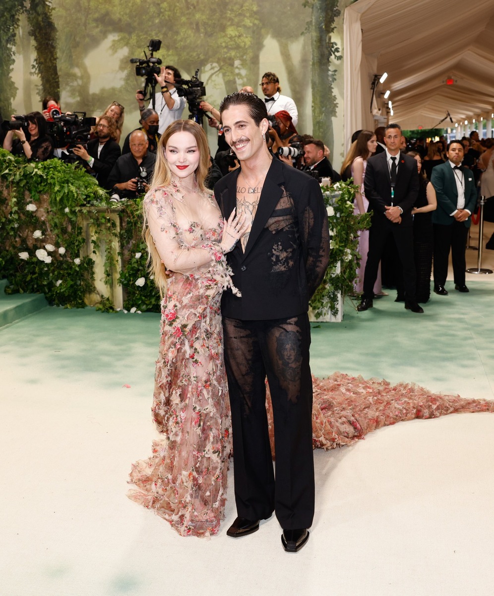    Дамиано Давид и Дав Камерон на Met Gala в 2024 году.
