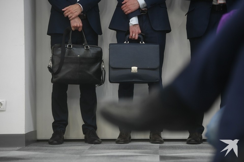    экс-министр транспорта Свердловской области назначен советником губернатора региона Алексей БУЛАТОВ