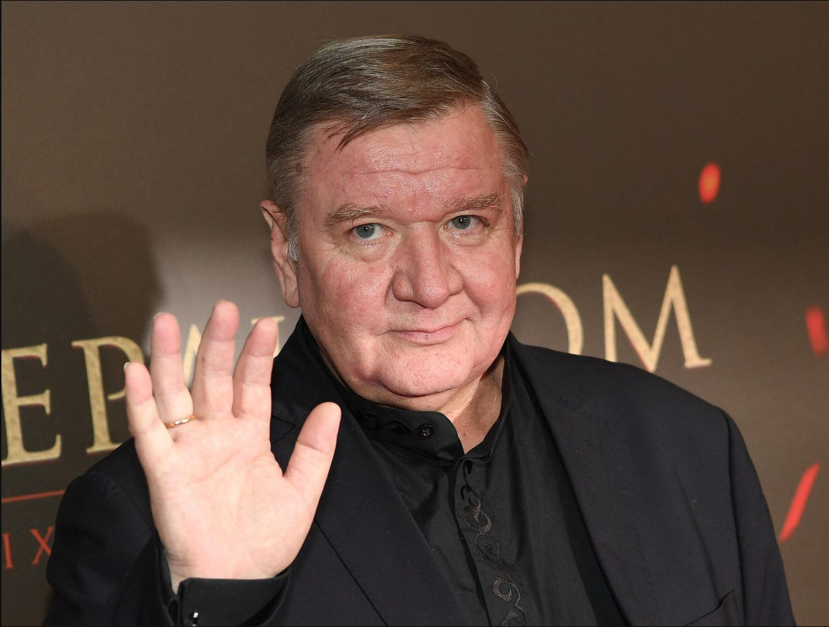 ... К сожалению, именно использовали, ибо его сердце перестало биться 25 сентября 2024 года. 