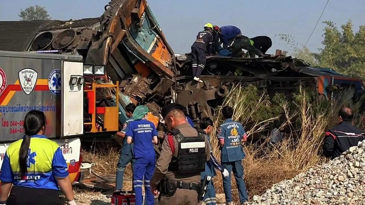 Железнодорожная авария в Таиланде © REUTERS