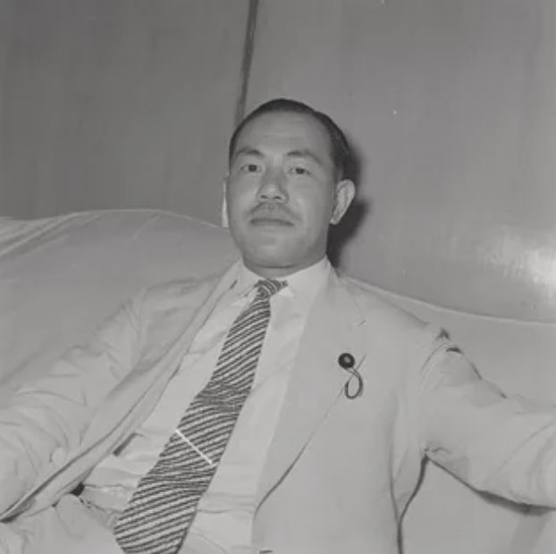 Танака премьер-министр Японии