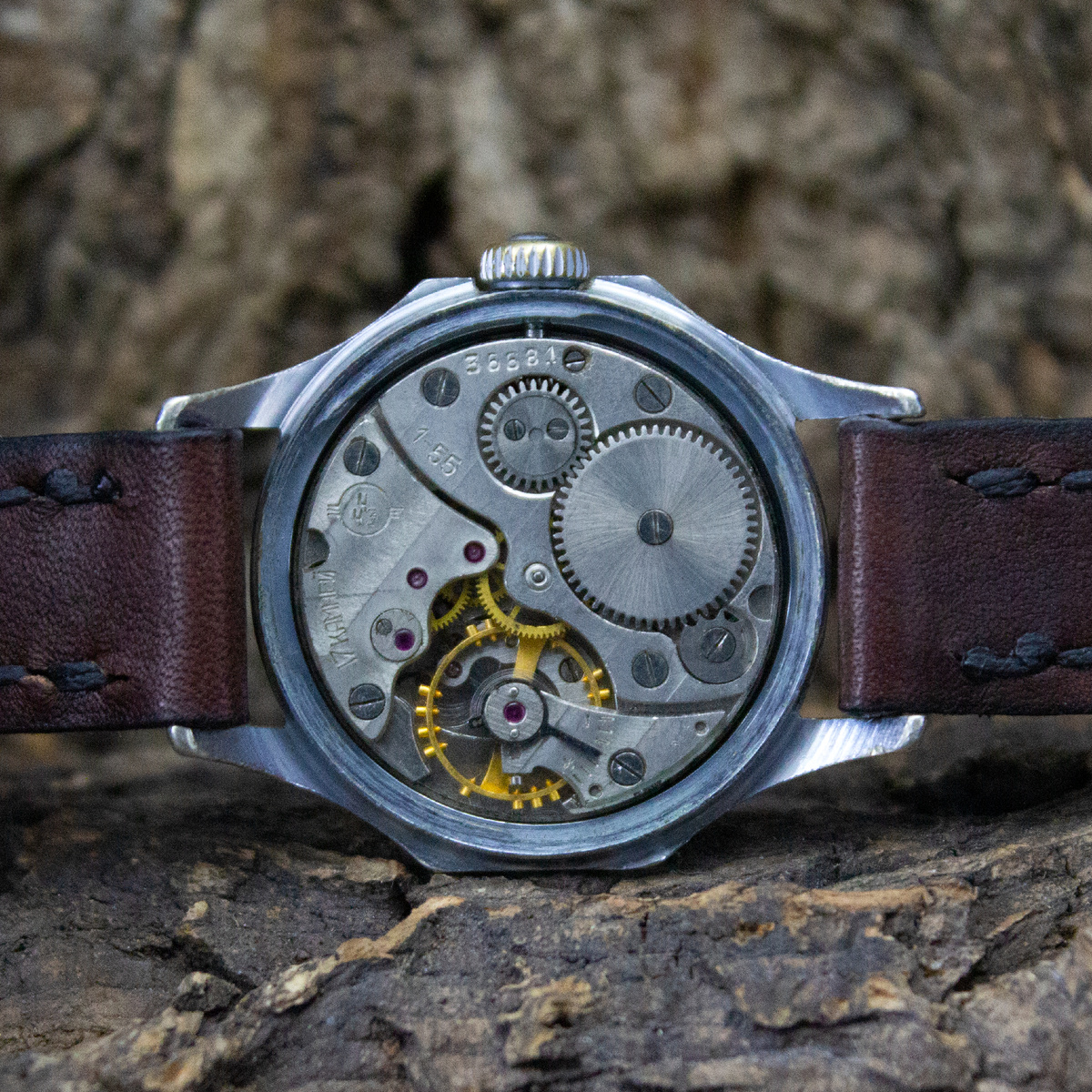 Механизм часов «Дружба Китай-СССР»