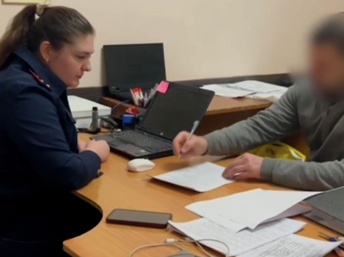    Задержанные главврач и завотделением больницы № 1 в Новокузнецке | © sledcom.ru