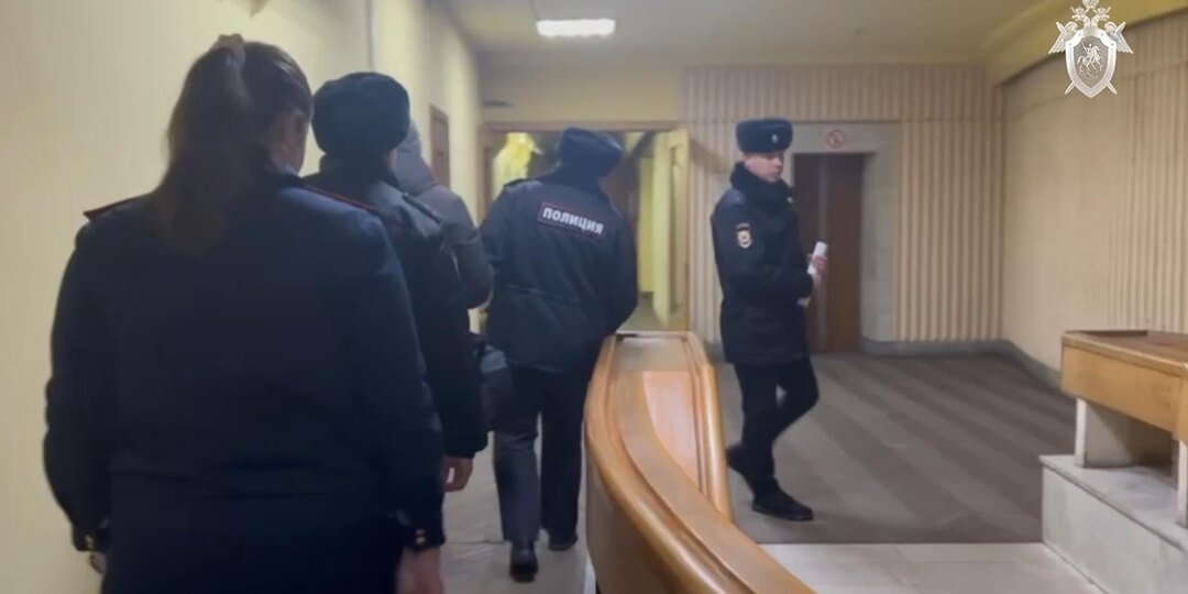 В Кузбассе задержали главврача и завотделением реанимации по делу о гибели младенцев