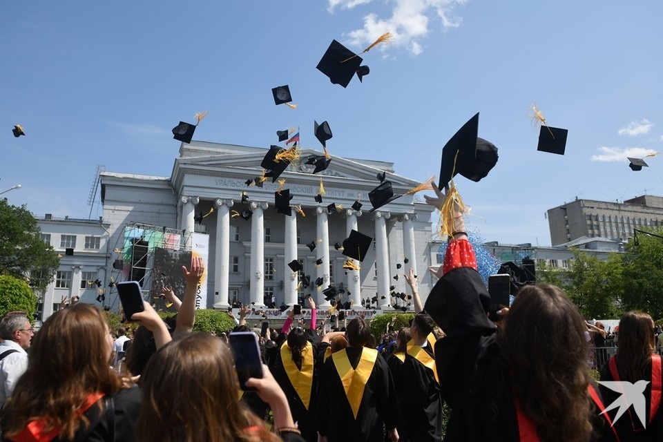    Свердловская область лидирует по числу студентов-целевиков Алексей БУЛАТОВ