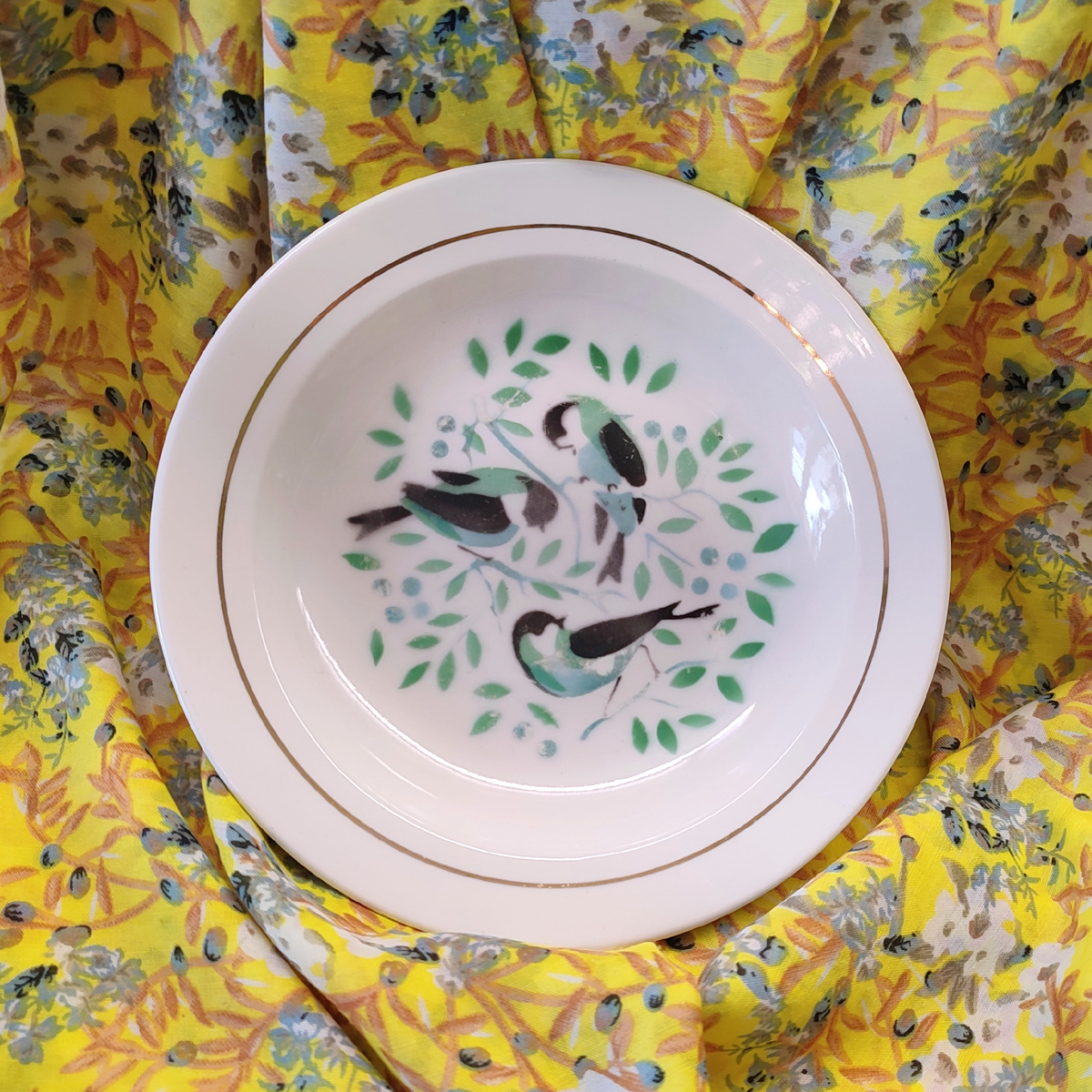 Тарелка с тремя птицами, Артемовский ОЭФЗ (Угловое, Приморский край), 1965(68?)-74(78?) гг, 100 руб