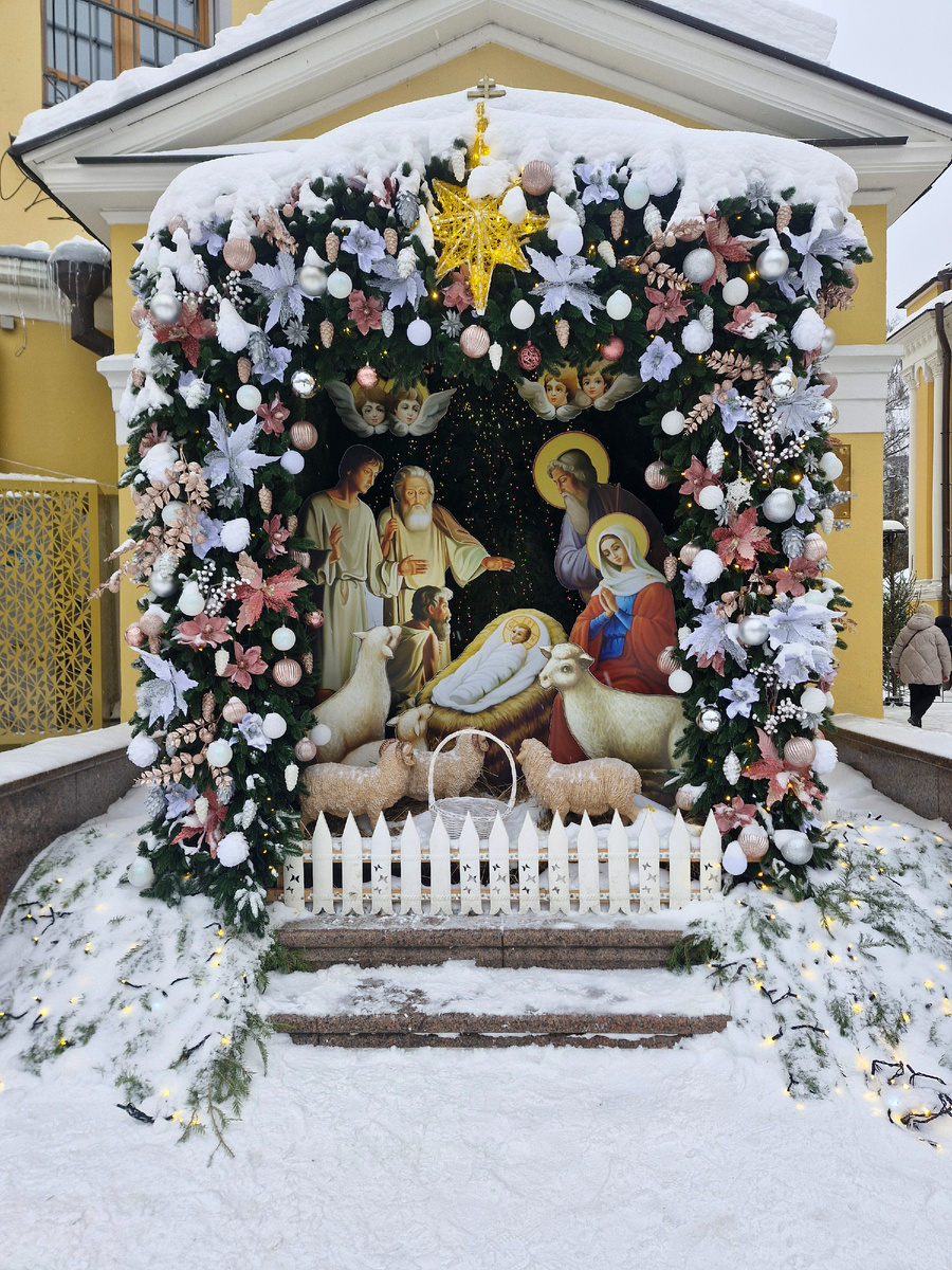 В монастыре. Все фото авторские