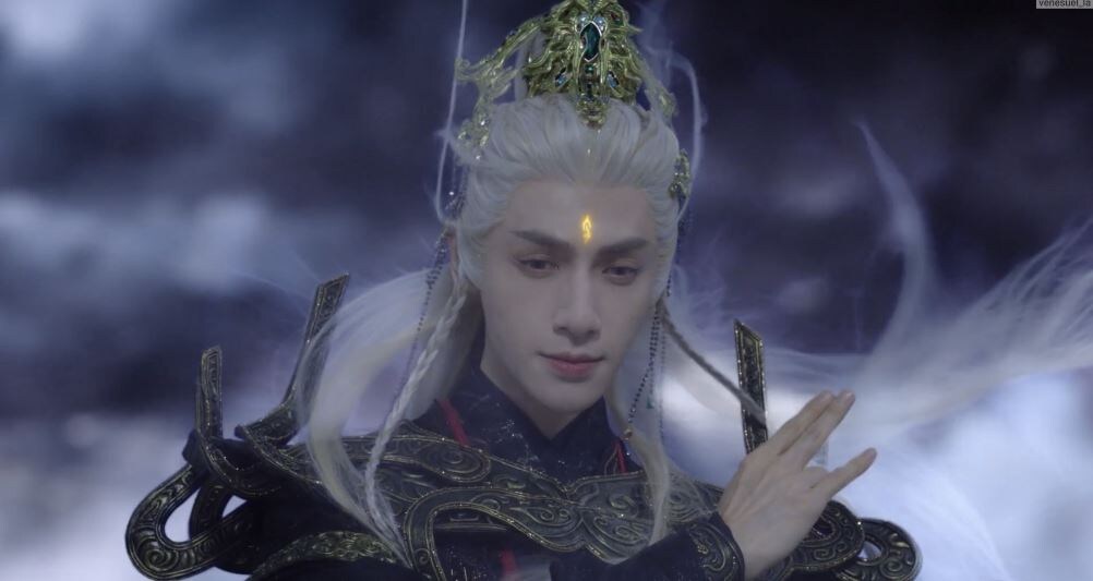 Кадр из этого роскошного сериала