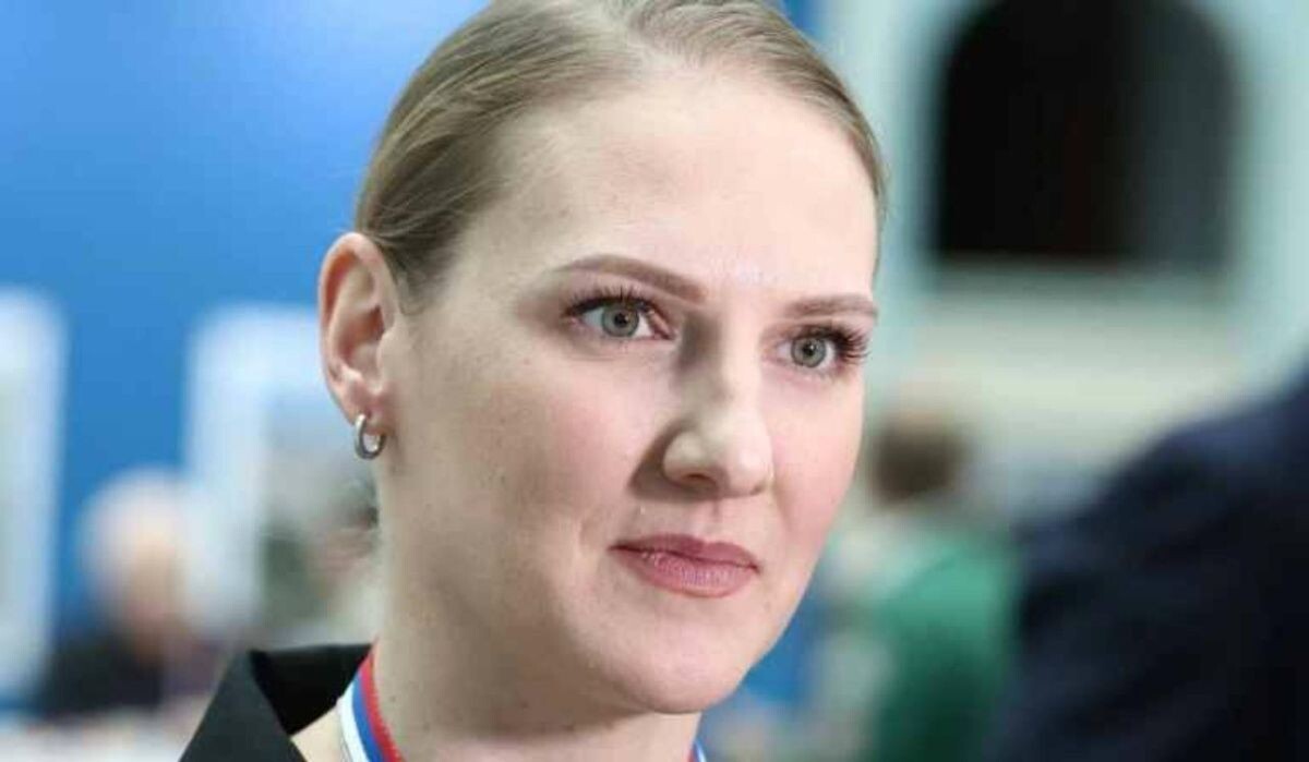     Светлана Ромашина. Источник: rbc.ru Автор фото: Сергей Бобылев / ТАСС