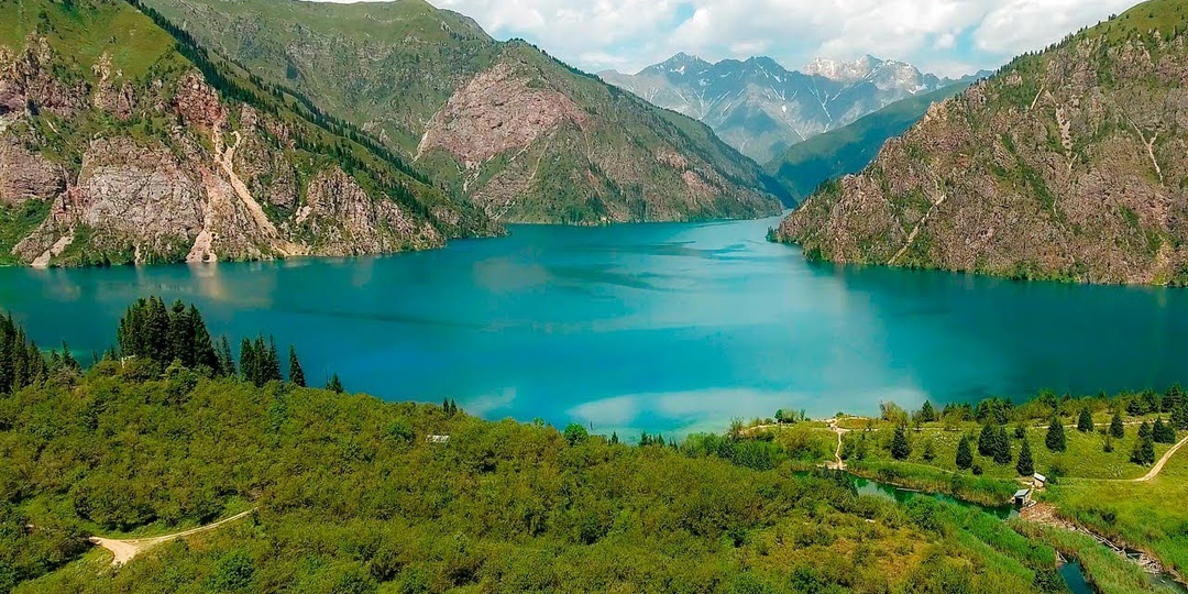 ТОП-10 самых красивых мест Кыргызстана: страна небесных гор и гостеприимных кочевников