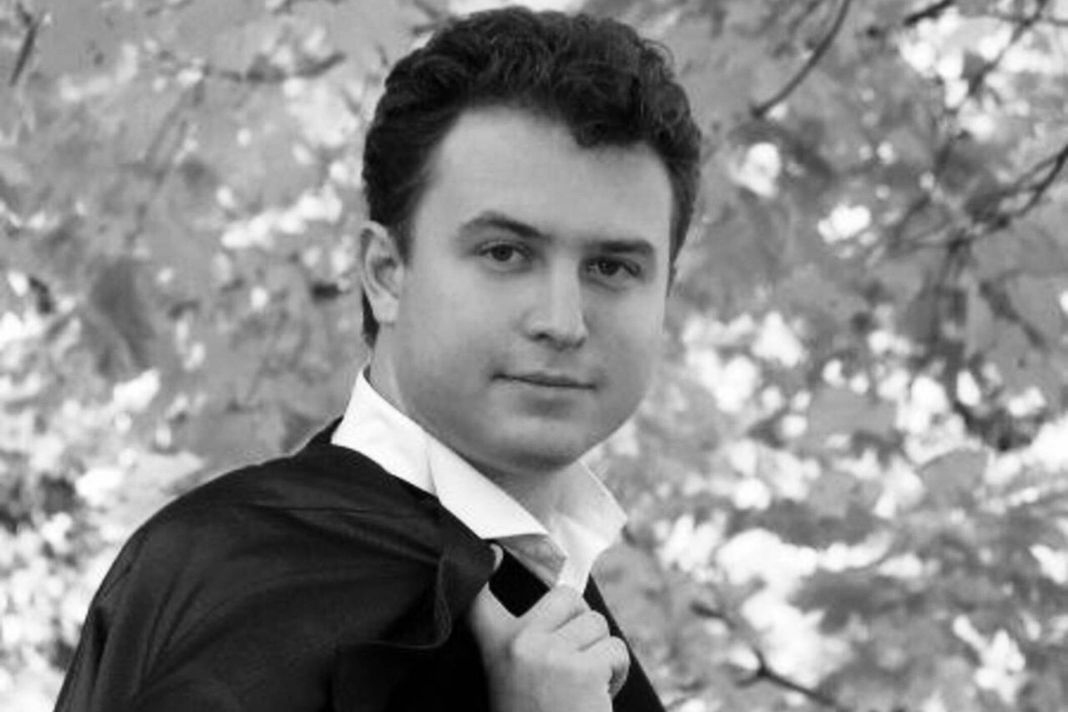     Скончался после операции в 41 год заслуженный артист России Артур Готфрид