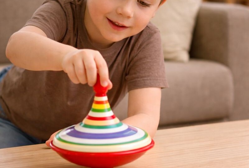 Когда особенности становятся сигналом: как распознать аутизм у ребёнка от 3 до 8 лет