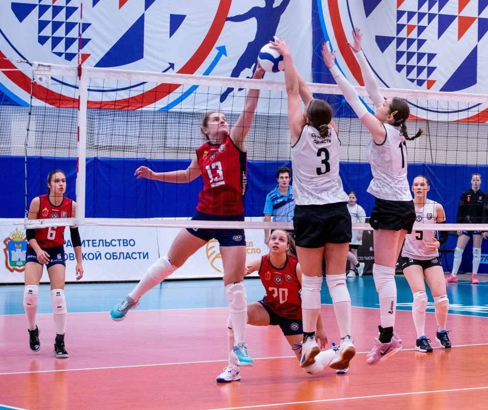    Волейболистки «ЦИВС Тулица - 3» вышли в полуфинал Первой лиги чемпионата России материалы пресс-служб