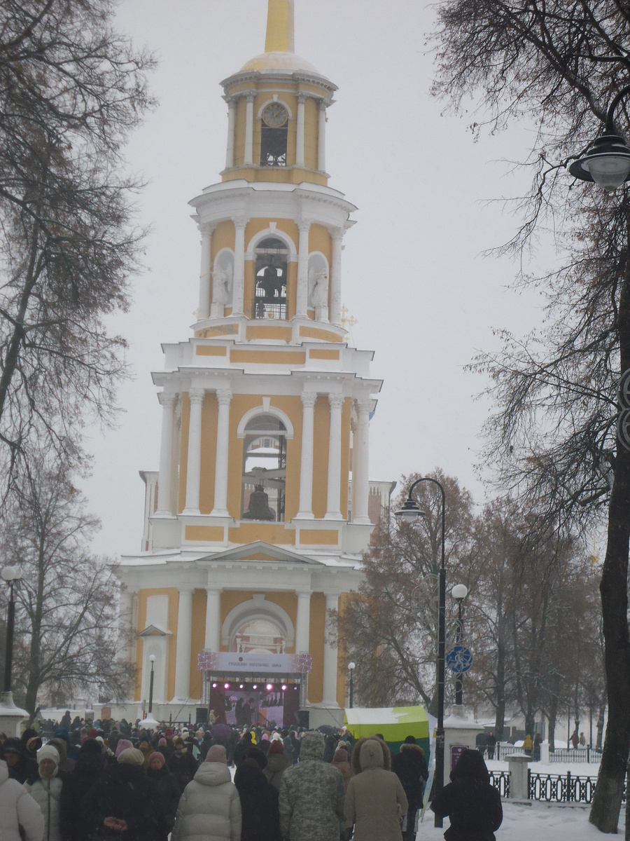 Соборная колокольня. Из архива автора.