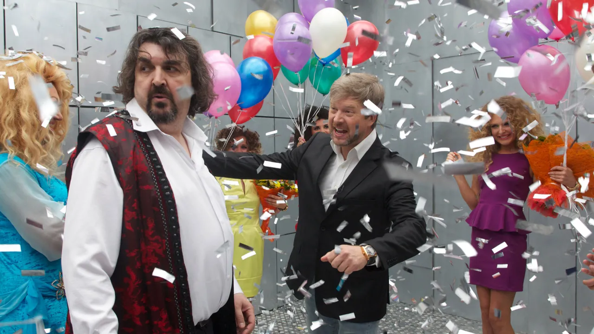 Игорь Золотовицкий в фильме "Быстрее чем кролики"