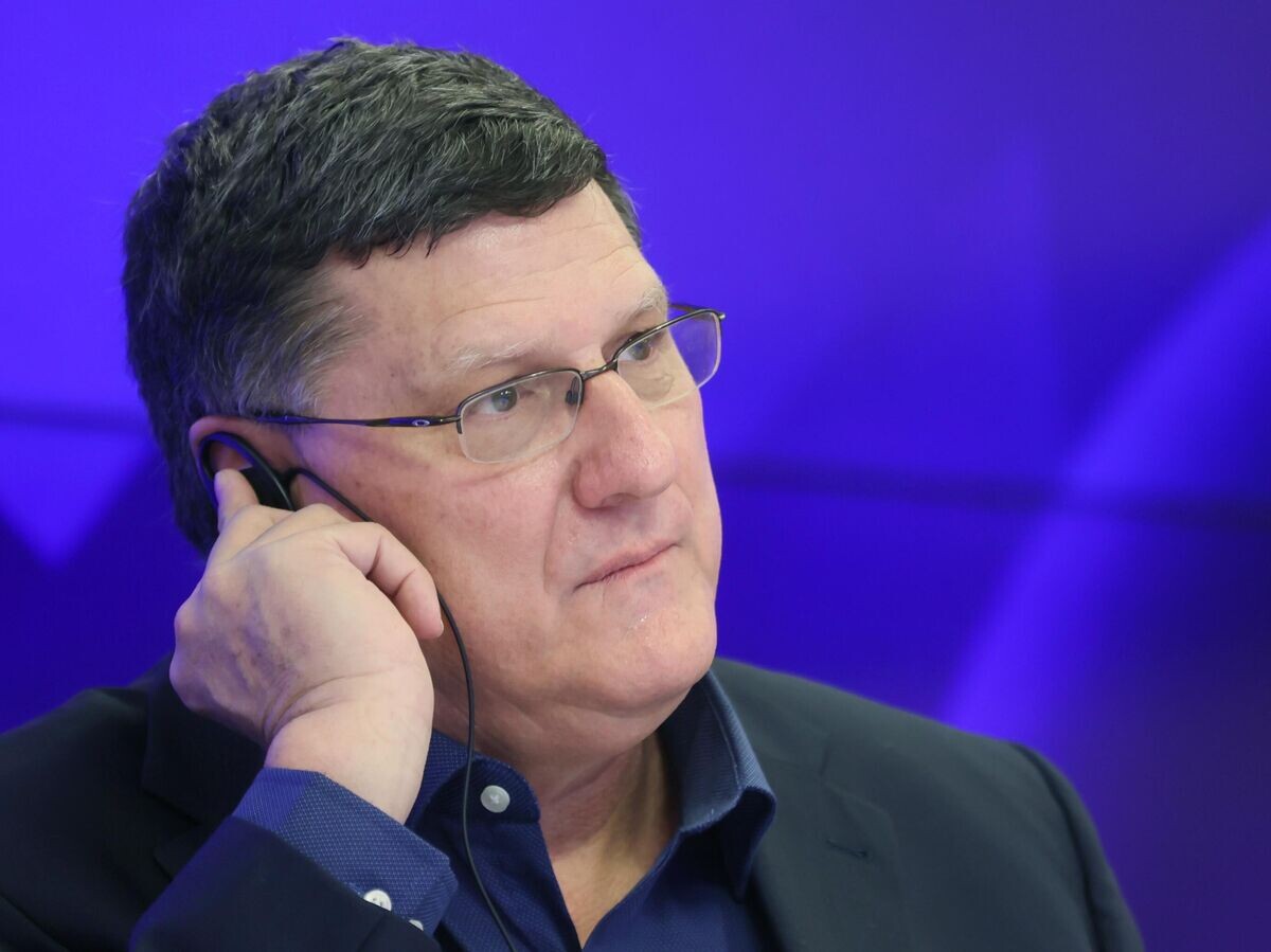    Американский военный эксперт Скотт Риттер на пресс-конференции в Москве | © РИА Новости / Виталий Белоусов