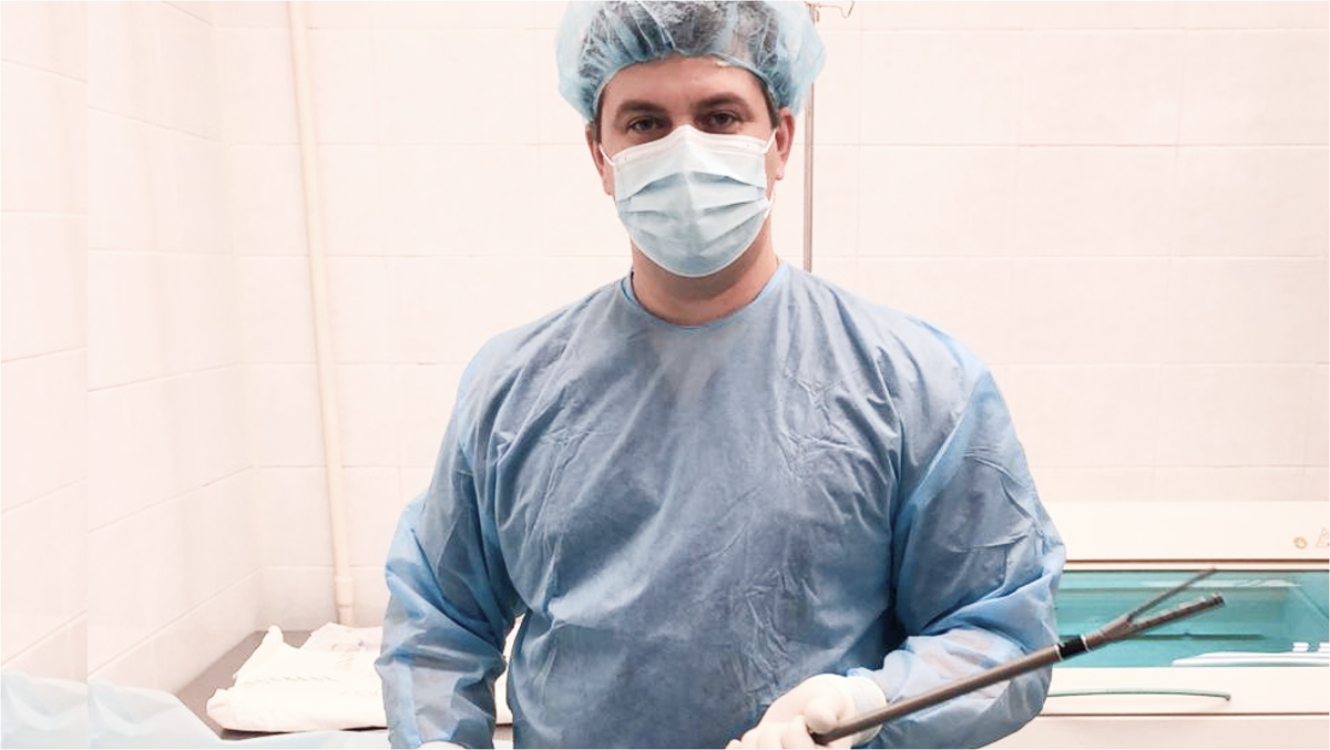 Хирург СМ-Клиника на ВДНХ Александр Симаков