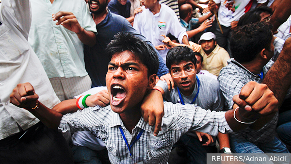     Фото: REUTERS/Adnan Abidi   
 Текст: Вера Басилая