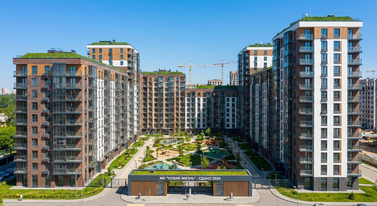 В 2025 году рынок жилой недвижимости Санкт-Петербурга пережил значительное снижение объемов нового строительства. Фото: нейросеть