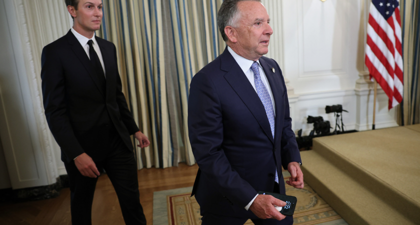    Джаред Кушнер и Спецпредставитель президента США Стивен Уиткофф Win McNamee/Getty Images