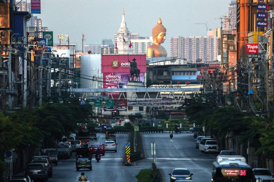 Фото: REUTERS/Athit Perawongmetha