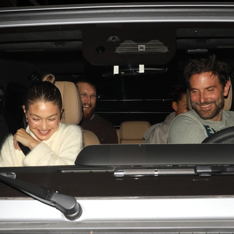 Брэдли Купер отправился на свидание с Джиджи Хадид вместо посещения премии "Золотой глобус"📷
