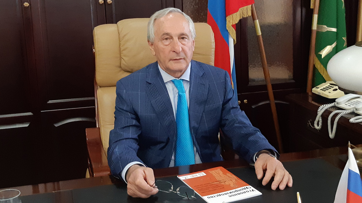   Aldor46 / WikiCommons (CC BY-SA 4.0)- Аслан Трахов