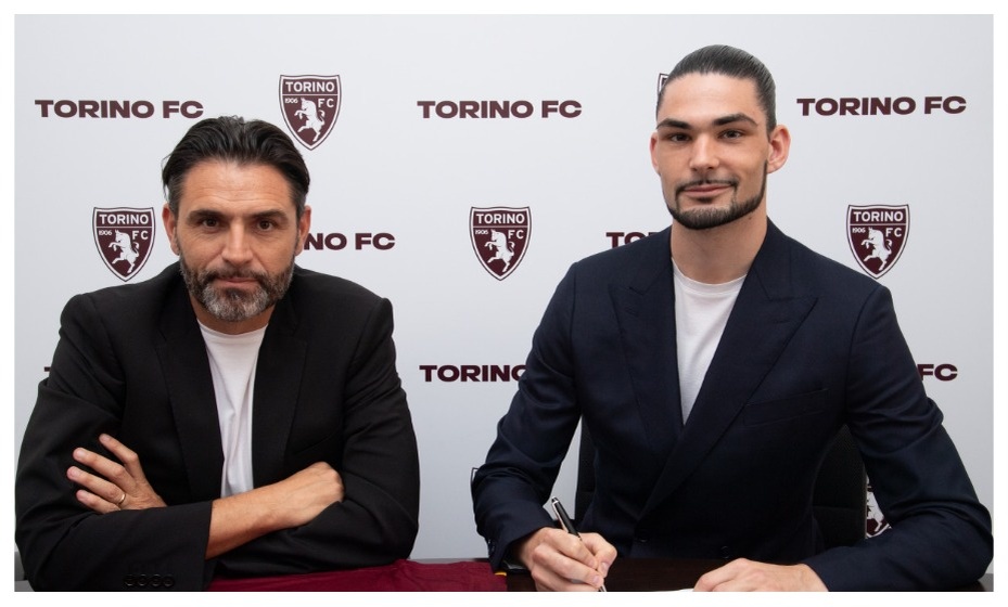    Саба Сазонов стал игроком «Торино». Фото: официальный сайт ФК «Торино»