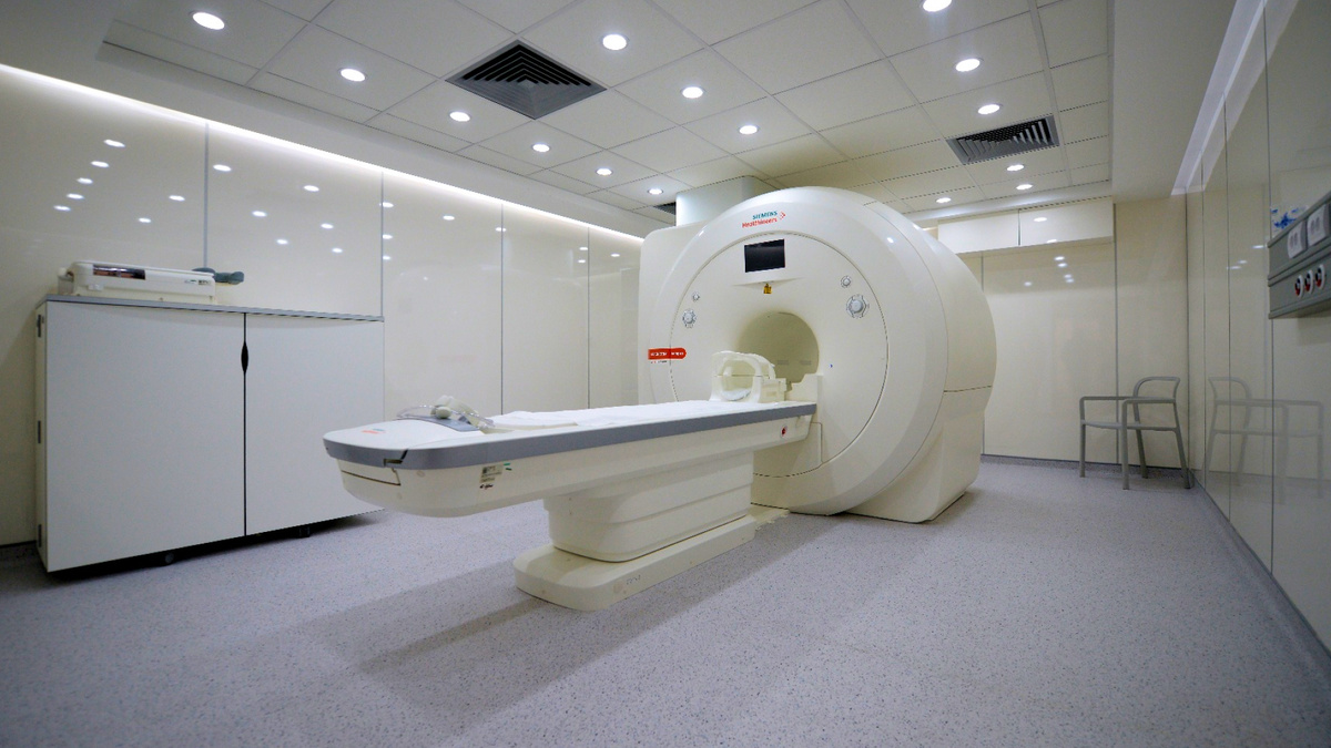 Ещё за недорогую медицинскую страховку можно заниматься здоровьем в частных клиниках.