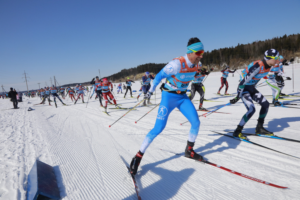    На Югорский лыжный марафон зарегистрировали первую тысячу участников