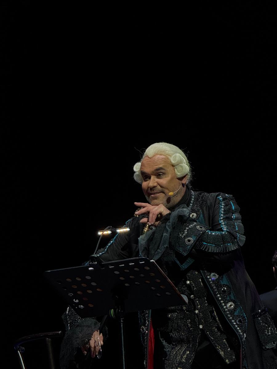 Максим Аверин в своем спектакли «Щелкунчик и мышиный король»