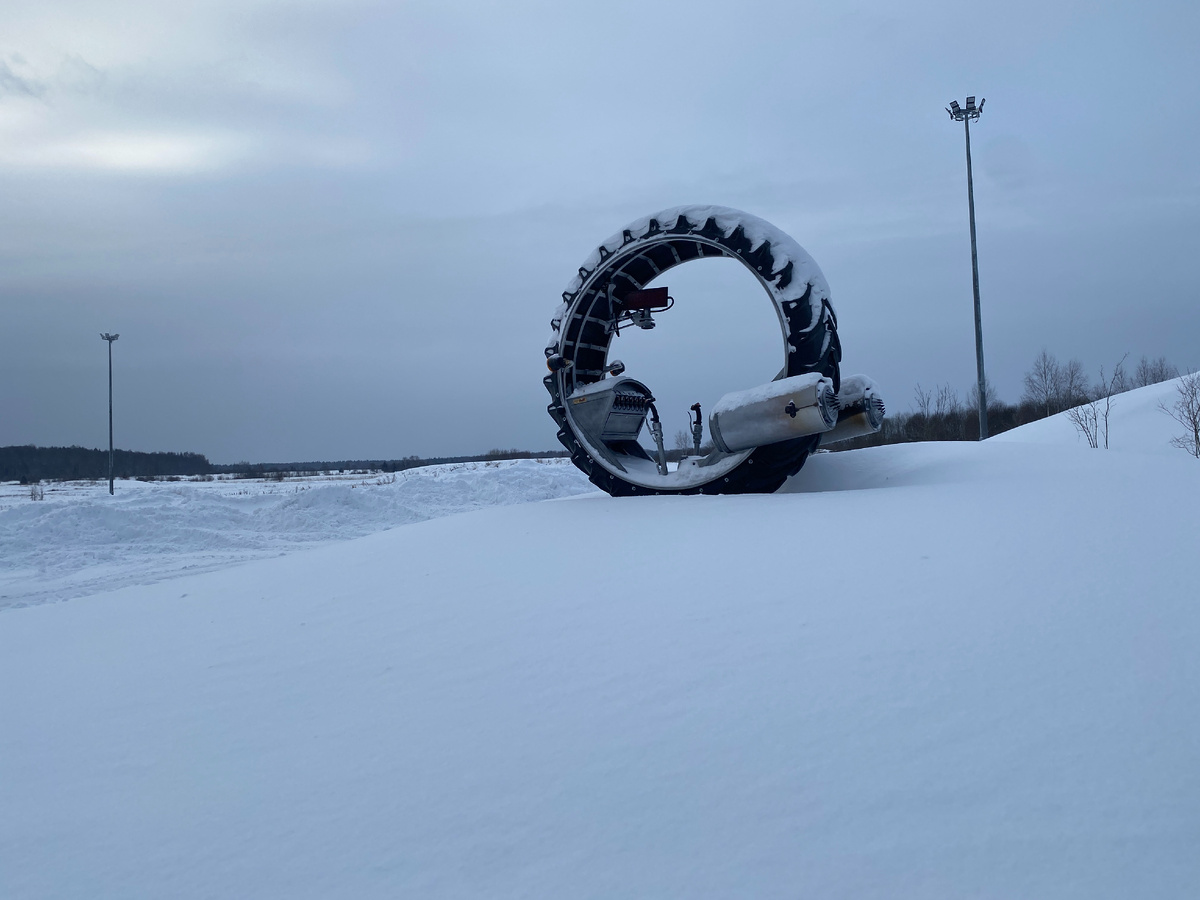 Помнится, был у меня пост о том, где в Москве и Московской области гонки катают, так вот, AMA Motorsport заслуживает отдельной публикации!
