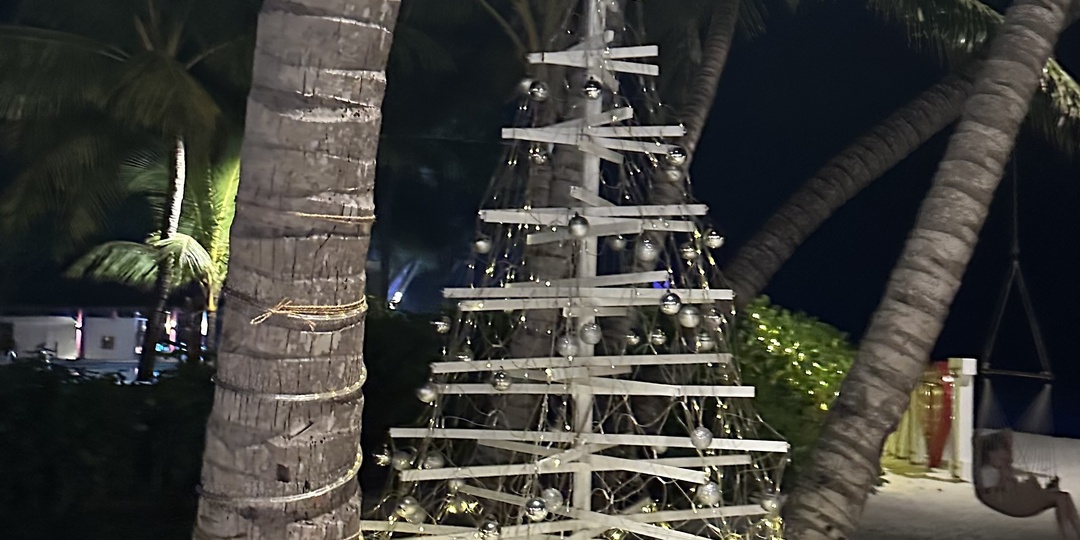 Я не ожидала такого от Мальдив: как я провела Рождество на одном из самых активных резортов