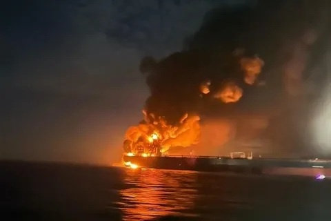 28.12.2025 Атака морскими дронами на танкеры Kairos и Virat, следовавшие под флагом Гамбии в порт Новороссийска, а также нападение на нефтяную инфраструктуру в порту Новороссийска