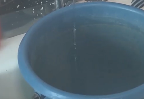     В селе Бородино Рыбинского округа уже больше месяца проблемы с водой