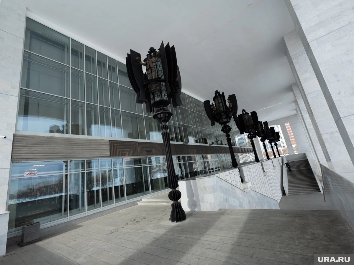     Актеры из Театра-Театра готовы отправиться в школы