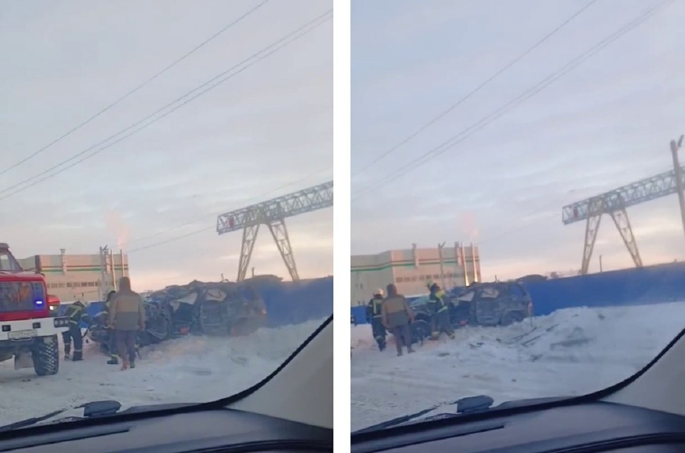    Тягач оказался в глубоком сугробе у дороги. Фото: предоставлено очевидцем