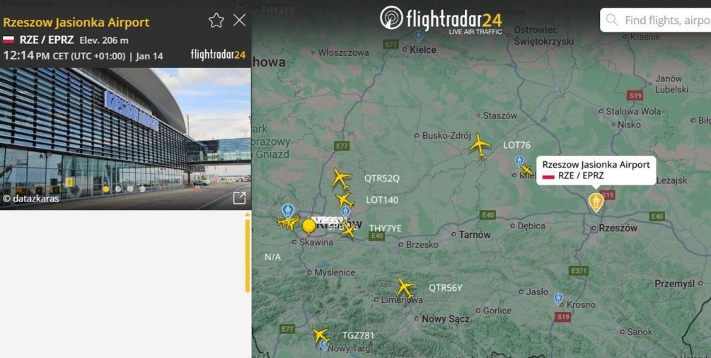   Иллюстрация: flightradar24, скриншот.