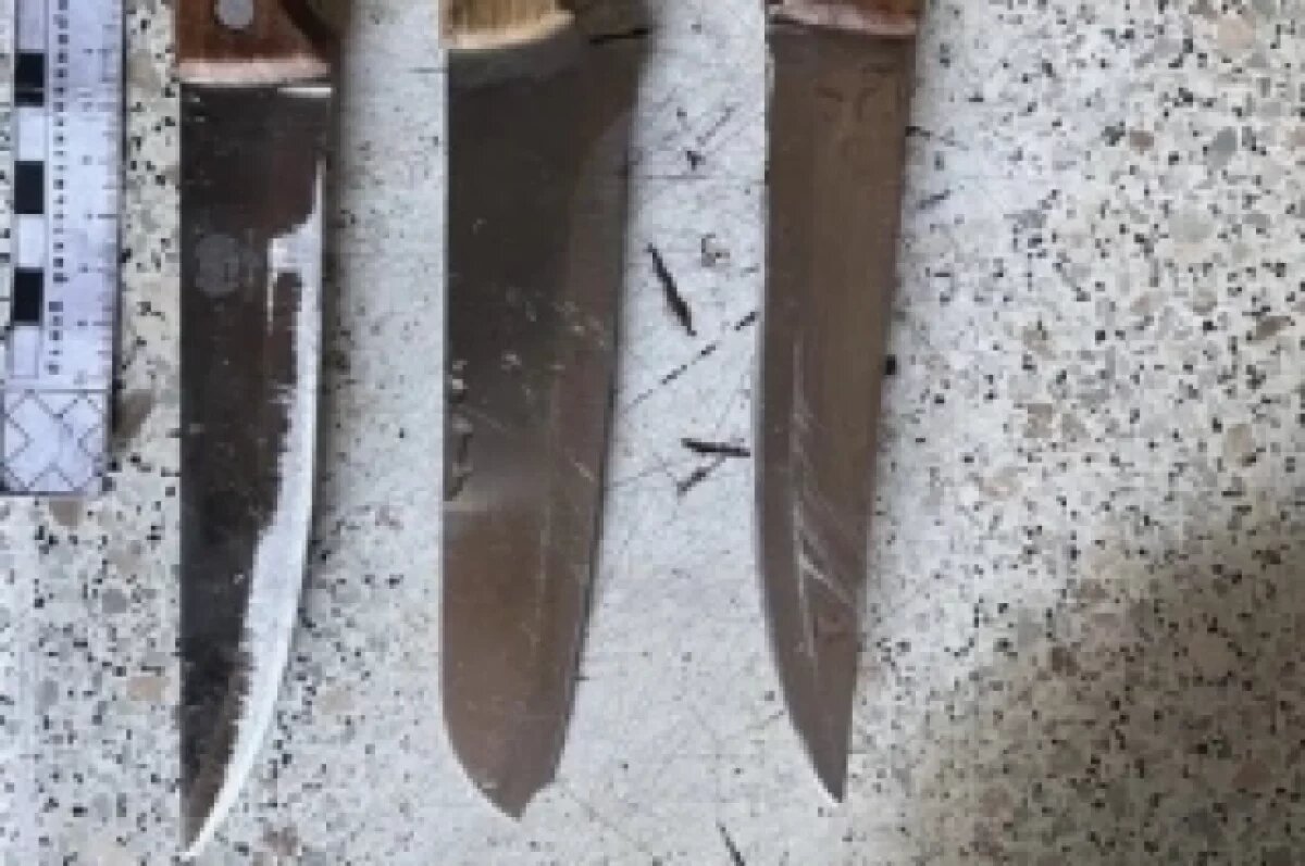    Новогоднее застолье в Астрахани закончилось ножевым ранением