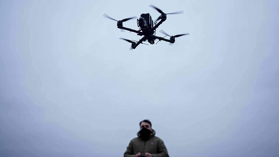    Фото: TASS/AP/Evgeniy Maloletka