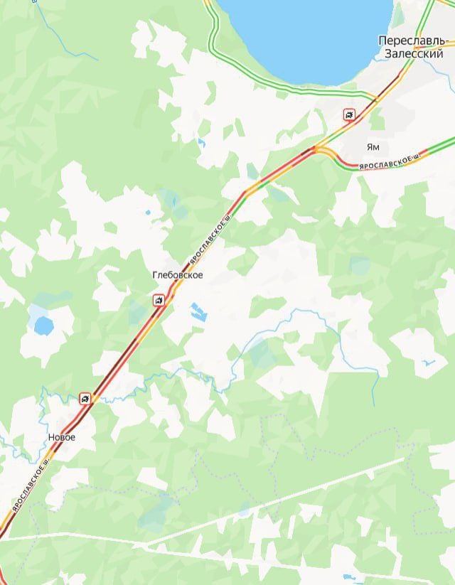 Пробки на дороге - коллапс на М8 в снегу