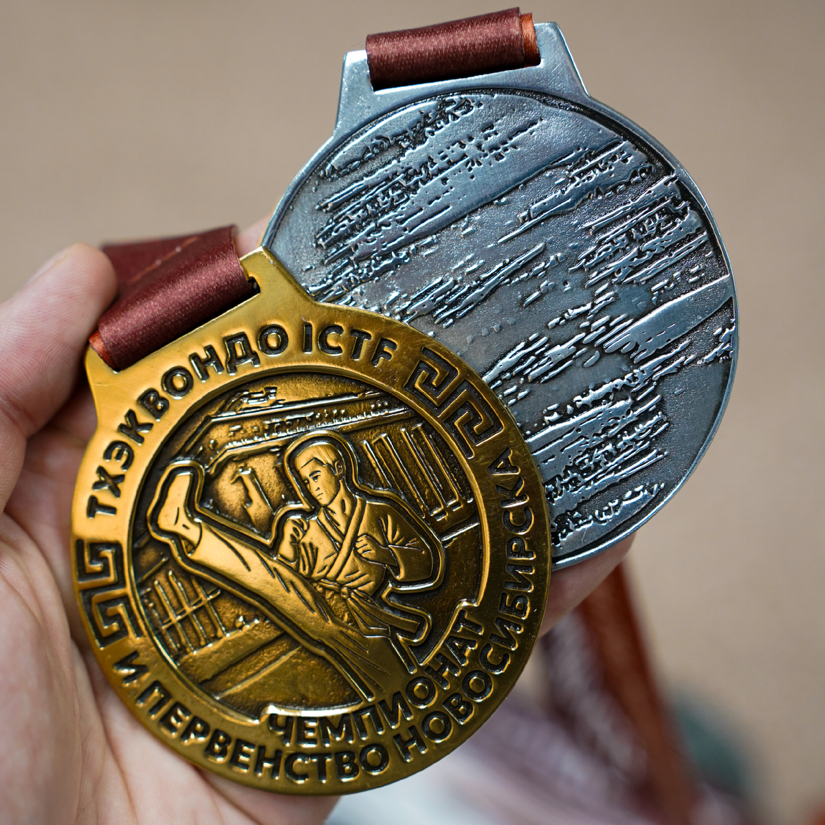 Объемные медали из металла 