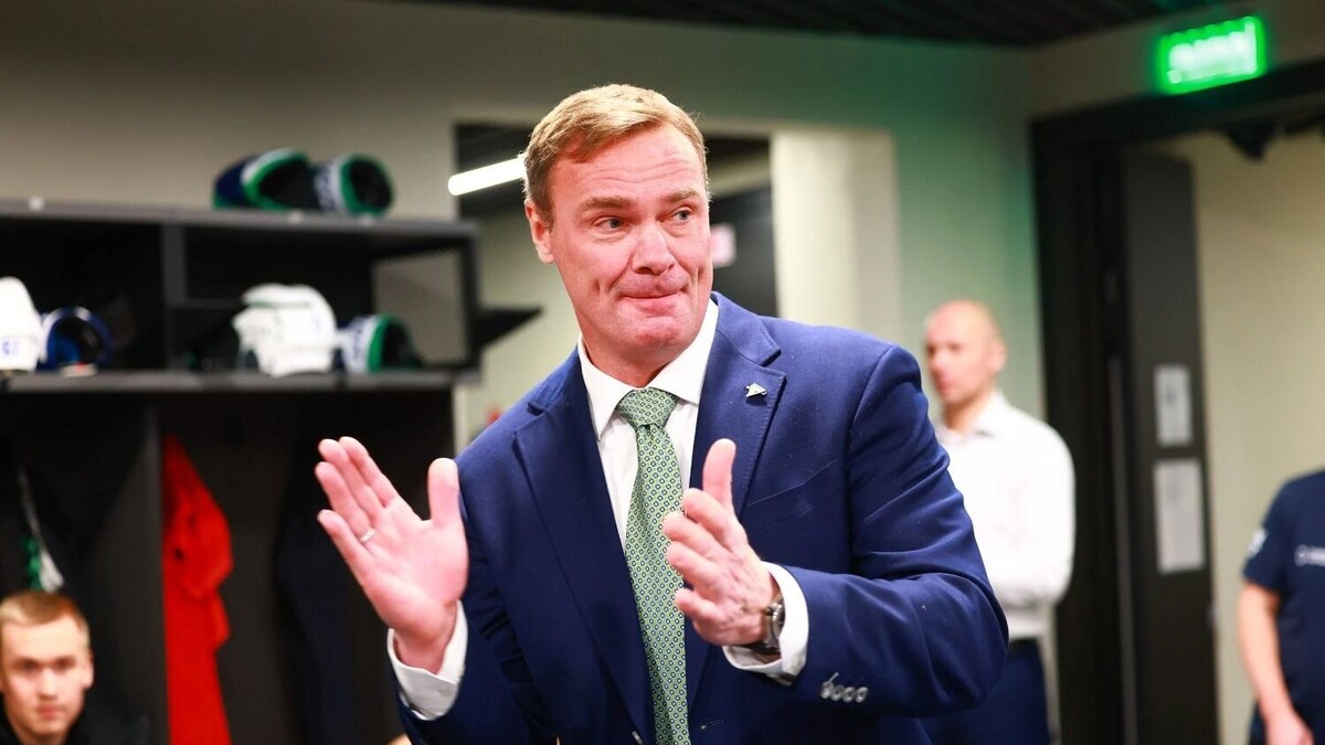    Виктор Козлов, главный тренер «Салавата Юлаева»   https://vk.com/hcsalavat