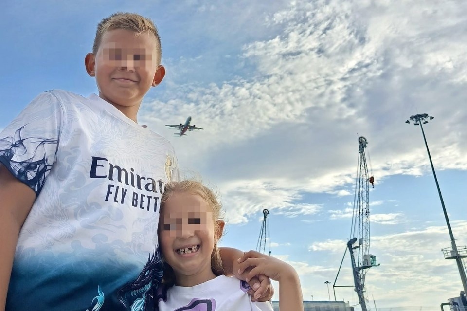    Матвей с младшей сестренкой. Фото: со страницы мамы мальчика