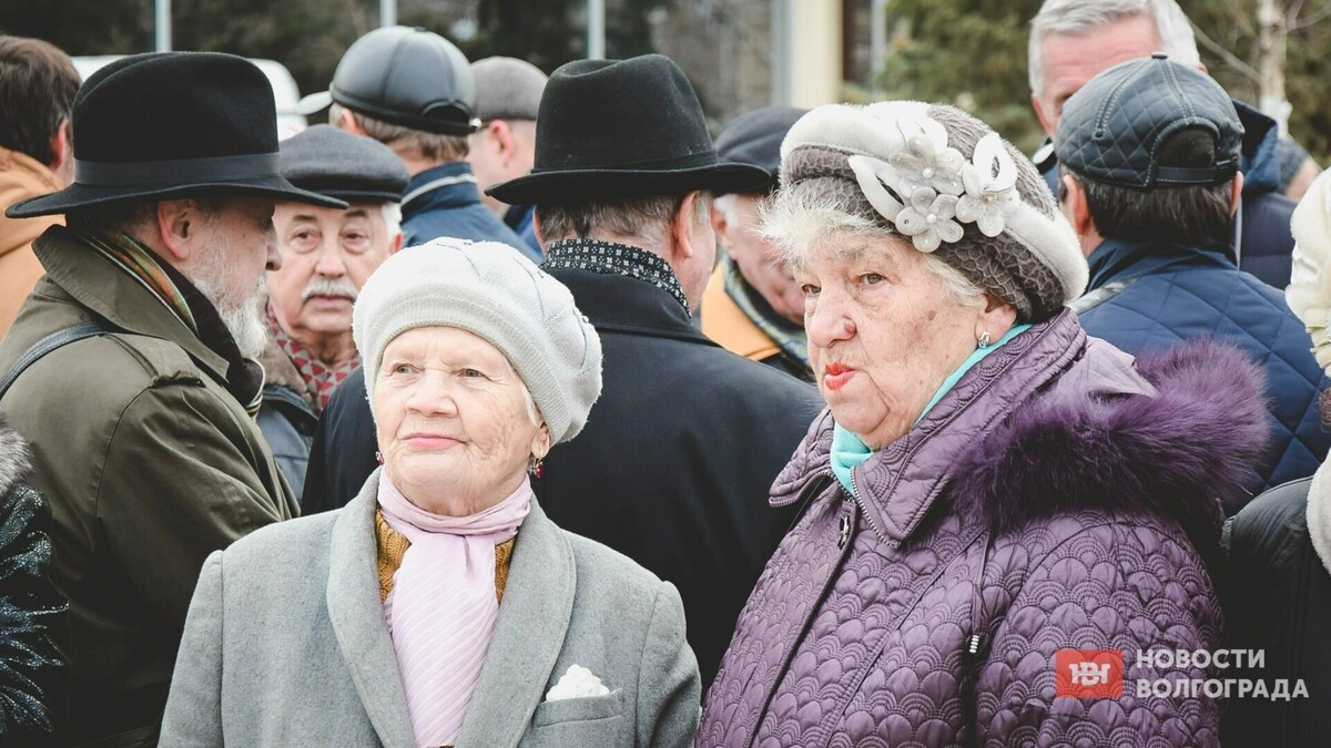    Волгоградцы могут увеличить будущую пенсию взносами в СФР   novostivolgograda.ru