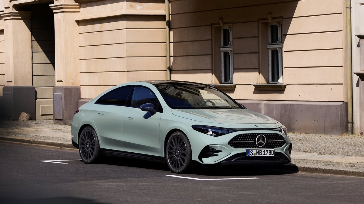    Новый Mercedes-Benz CLA первым получит систему автономного вождения